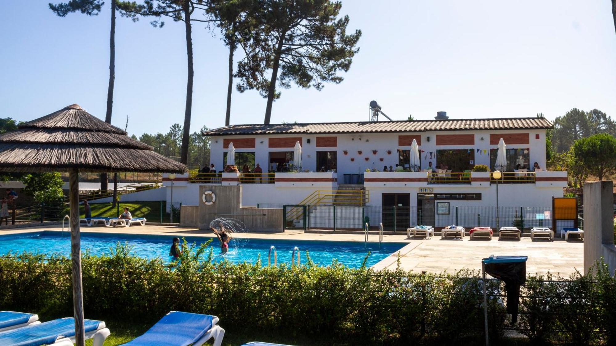 Hotel Parque De Campismo Orbitur Valado Nazaré Exterior foto