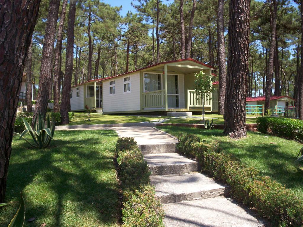 Hotel Parque De Campismo Orbitur Valado Nazaré Exterior foto